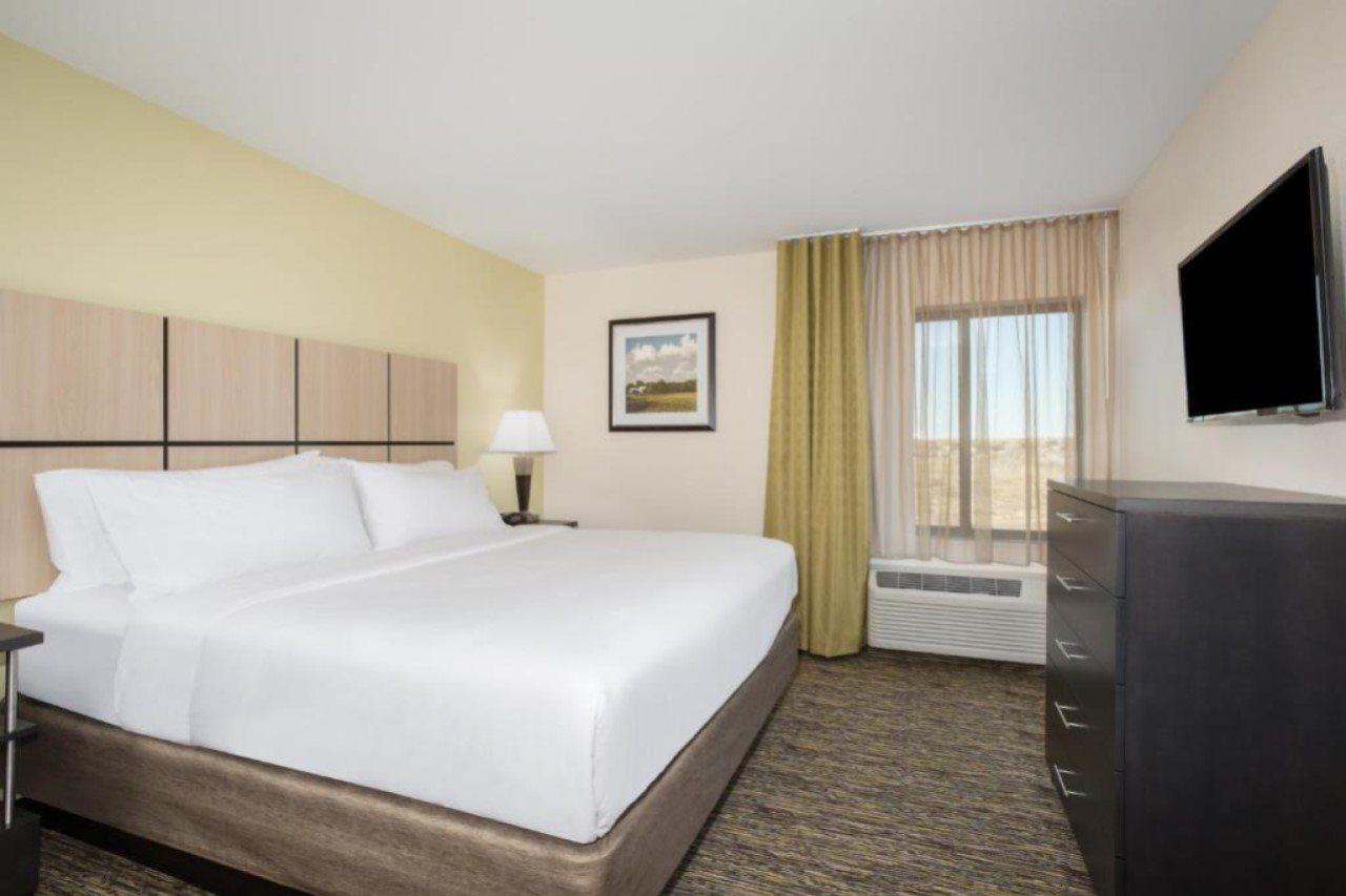 Candlewood Suites Pueblo By Ihg Exterior foto