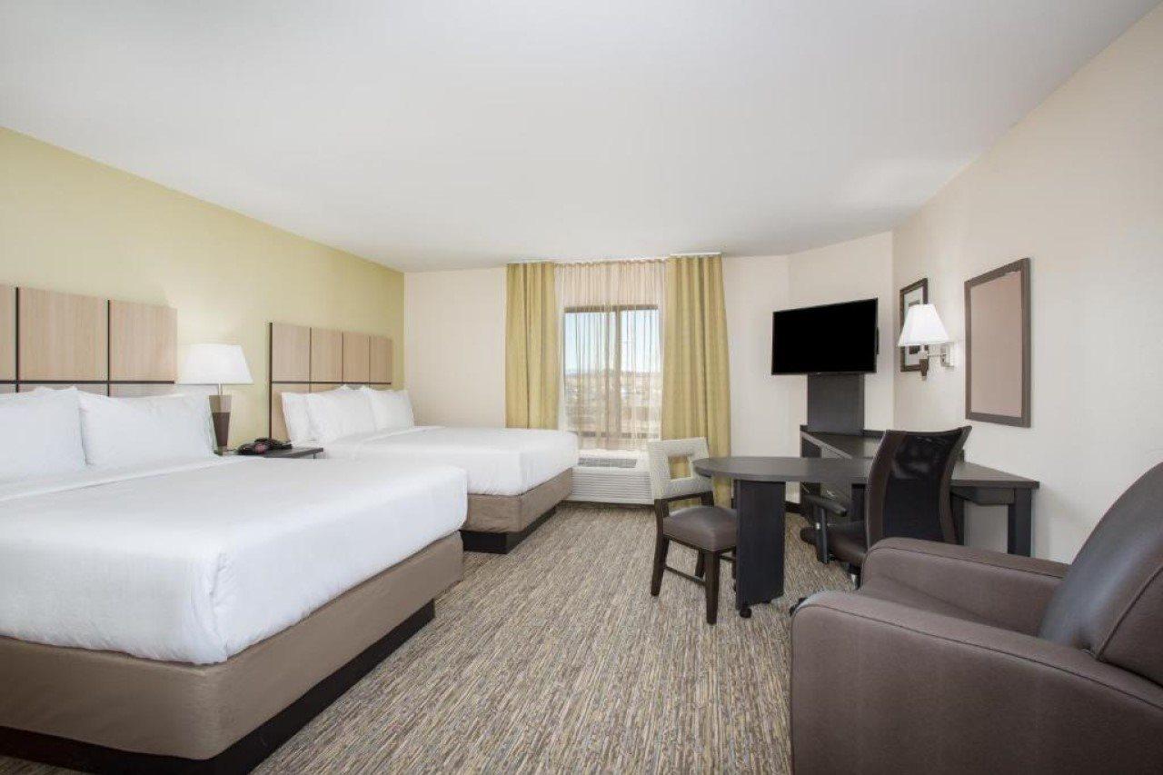 Candlewood Suites Pueblo By Ihg Exterior foto