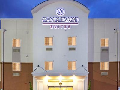 Candlewood Suites Pueblo By Ihg Exterior foto
